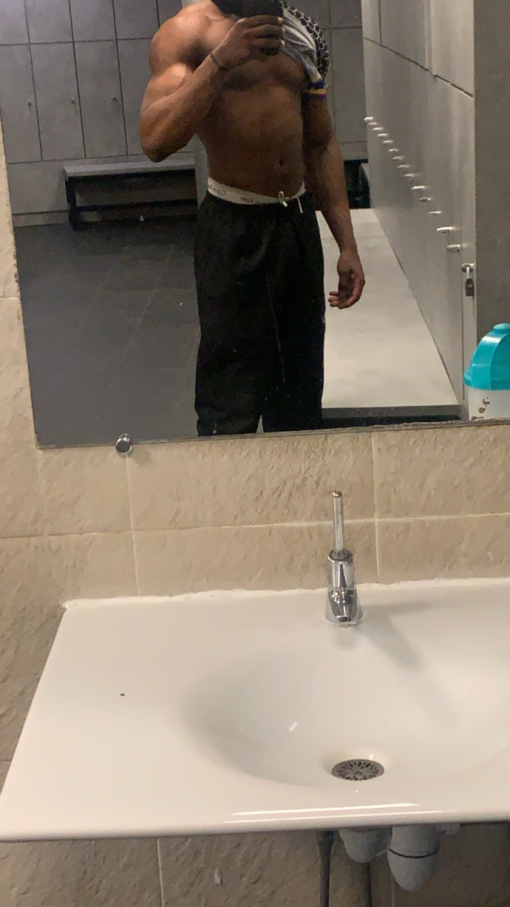 Profil von Chems-dine